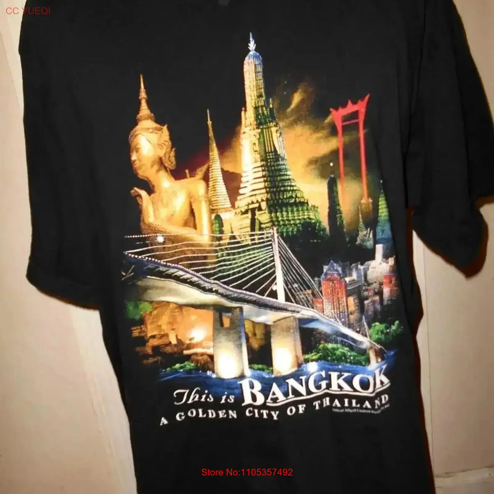 Vintage Fashion Bangkok - Jolicolf これはバンコクゴールデンシティメンズXLブラックTシャツヴィンテージウォッシュドストリートウェアスタイリッシュなトップスで、普段着のファッションに最適です。